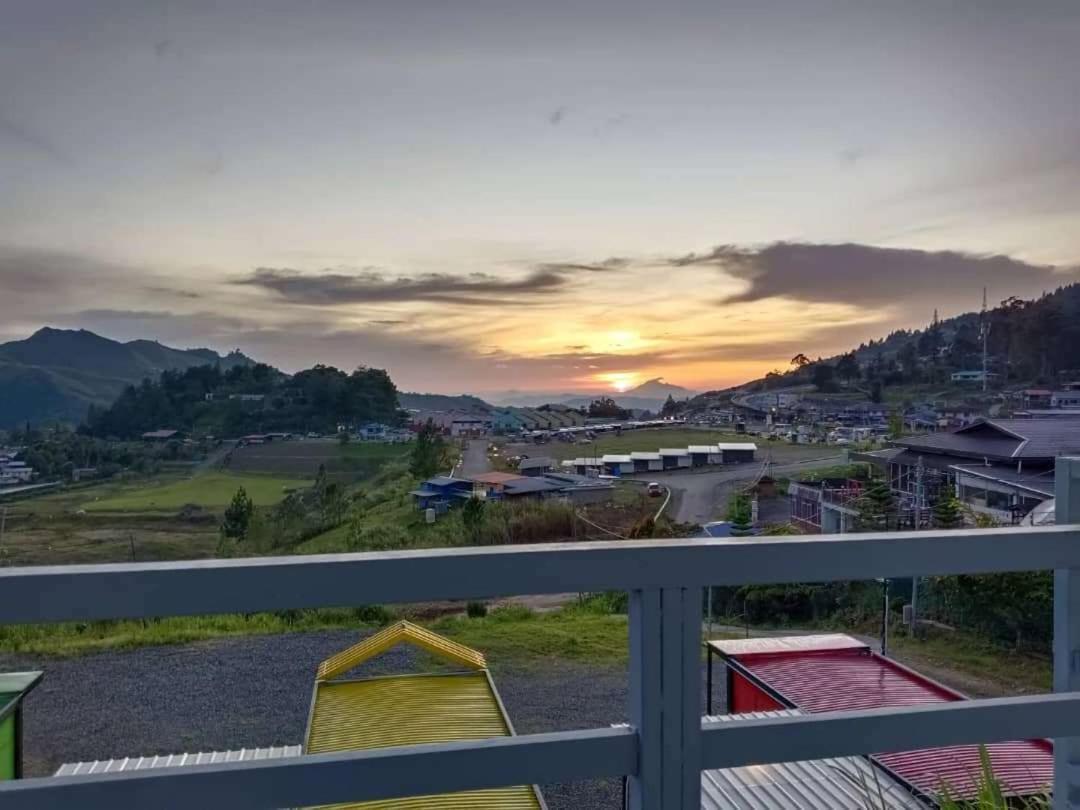 Kundasang Trail Homestay מראה חיצוני תמונה
