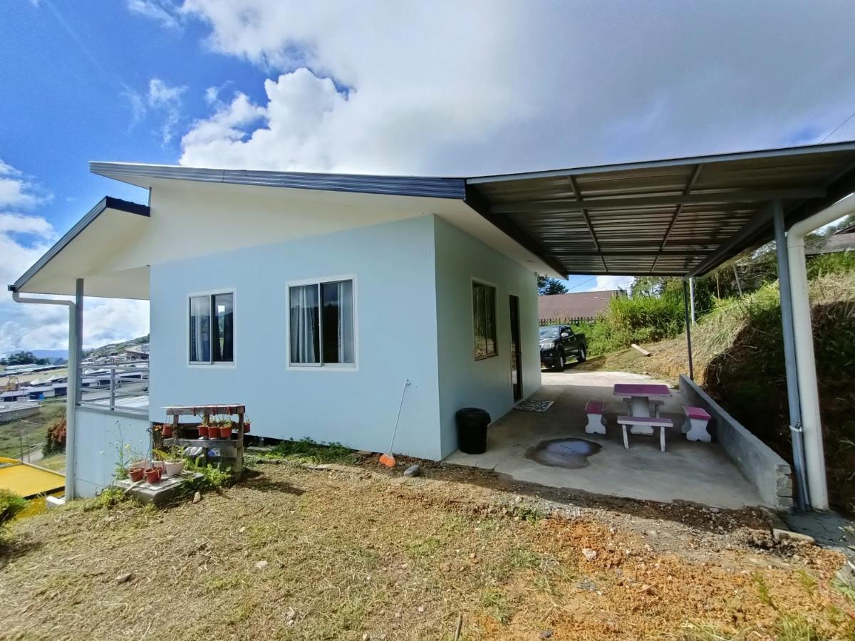 Kundasang Trail Homestay מראה חיצוני תמונה